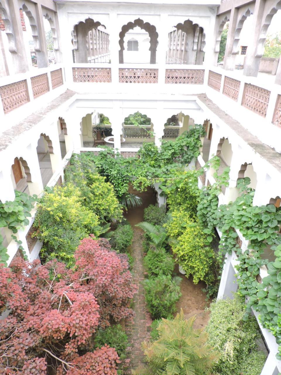 Radhika Palace Hotel Pushkar Buitenkant foto